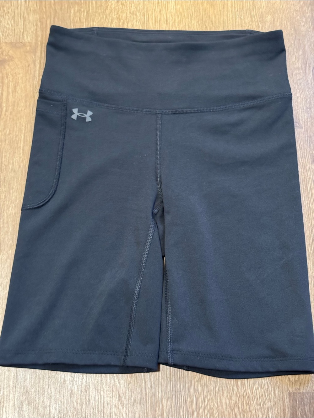Under Armour Women's Athletic Fitted Biker Shorts Black Pocket Size Small